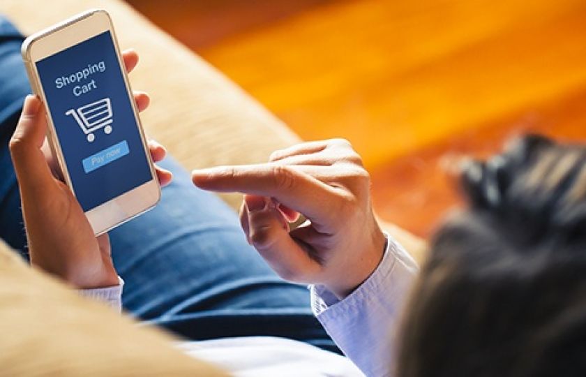 Realtà Virtuale e realtà aumentata: sarà la svolta per l'ecommerce retail? retailers ecommerce 1 08314751