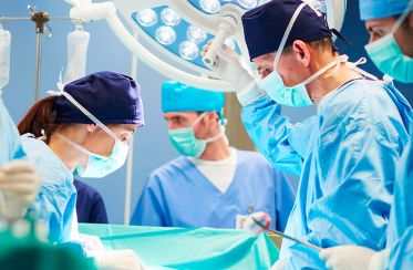Caso Studio Sanità Privata: Comunicazione Digitale e Reputazione sala operatoria ospedale 01 d3461b4e